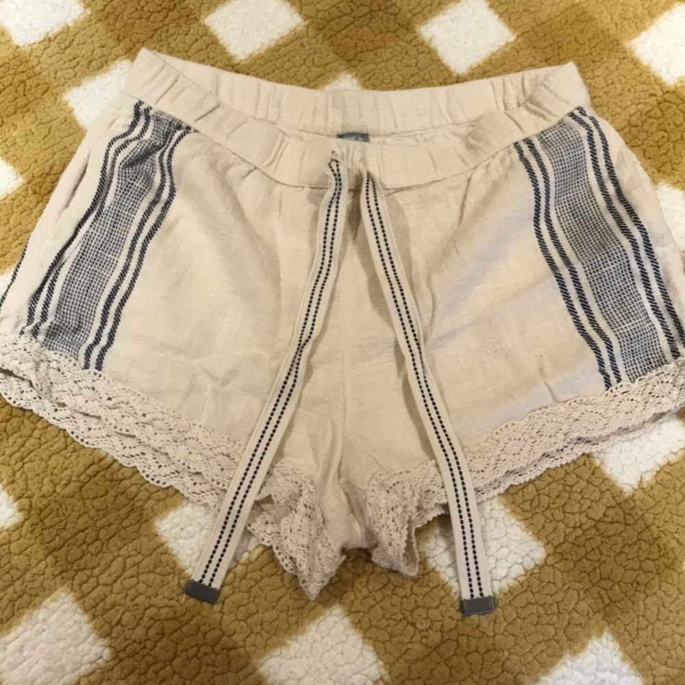 Aerie: cloth shorts